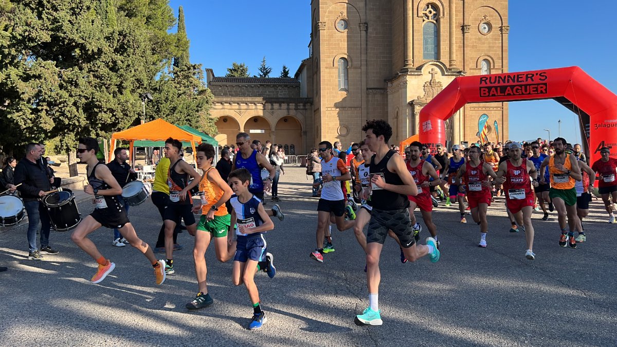 La sortida de la prova l’any passat des del santuari. - JOAN BOVÉ