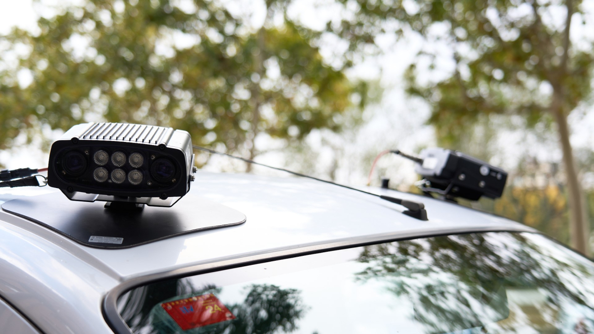 Les càmeres de control, al sostre d'un vehicle.
