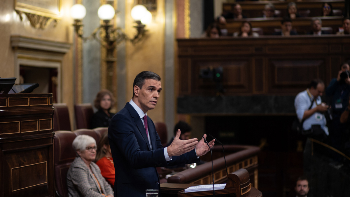 El president del Govern en funcions i candidat a la reelecció, Pedro Sánchez, intervé durant la primera sessió del debat d’investidura com a president de Govern, en el Congrés dels Diputats, a 15 de novembre de 2023.