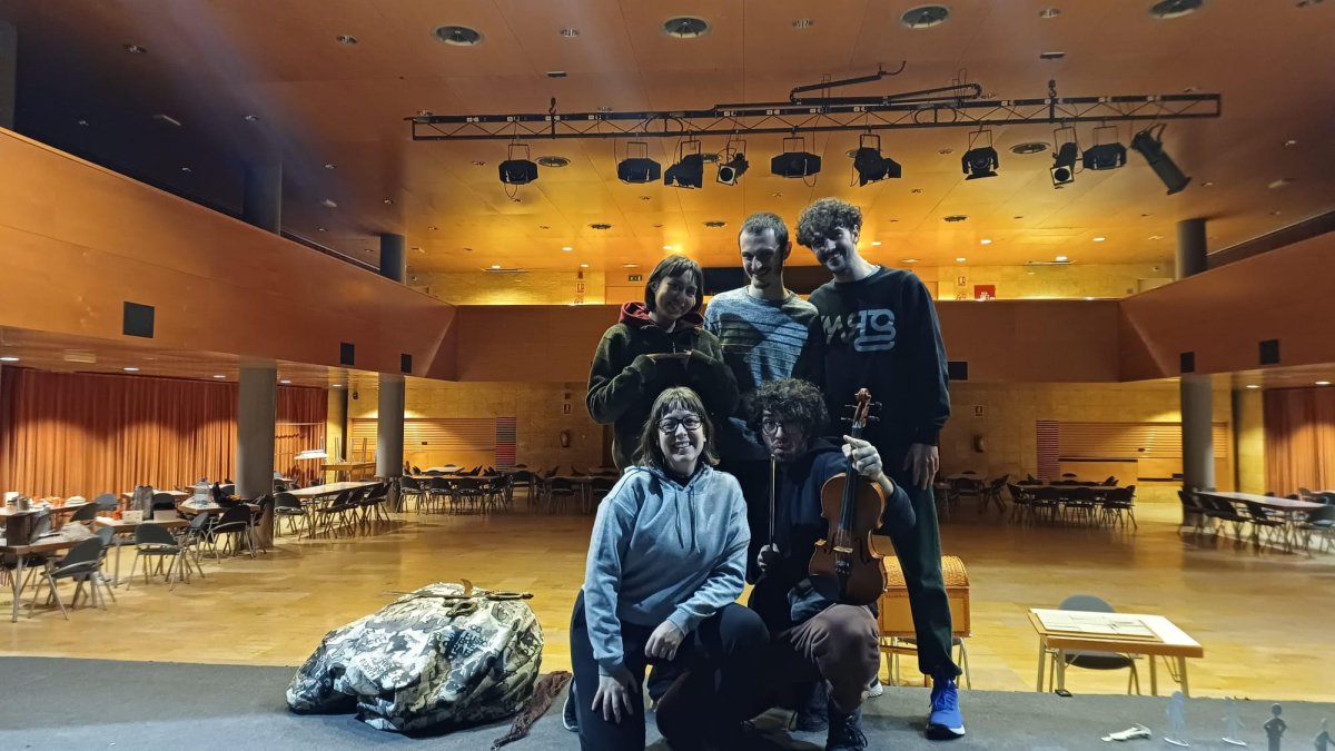 La companyia lleidatana Inhabitants, a Lo Casino d’Alcarràs. - AJUNTAMENT D’ALCARRÀS