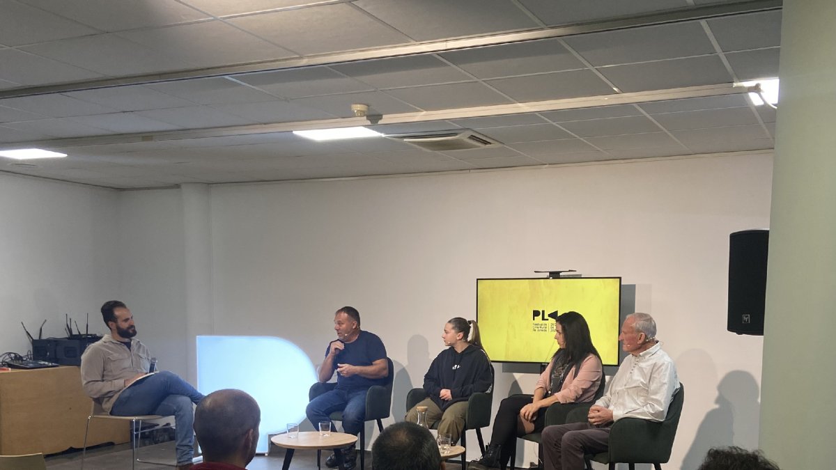 Taula redona amb quatre dels actors de la pel·lícula ‘Alcarràs’ de Carla Simón. - M.R.