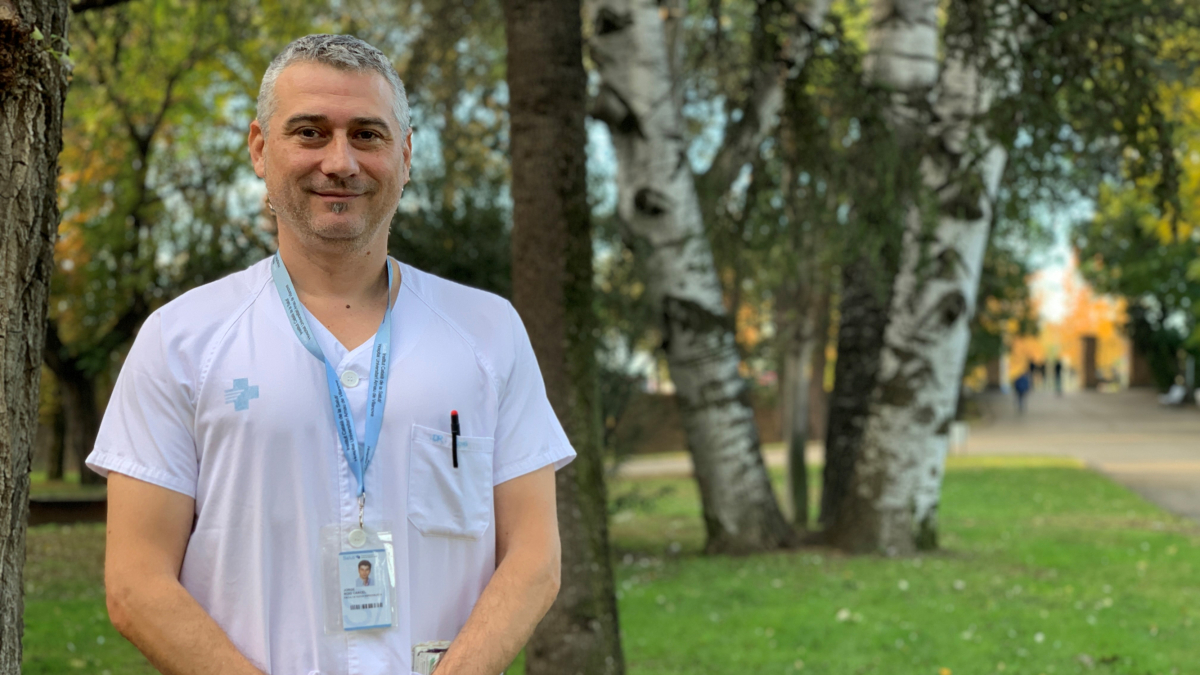 L'especialista de l'Arnau de Vilanova de Lleida, Jordi Roig, es desplaçarà una vegada al mes a la Fundació Sant Hospital de la Seu d'Urgell per atendre els pacients de nefrologia