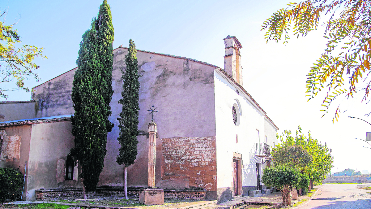 Els fets van ocórrer a primera hora de dissabte a prop de l’ermita d’aquesta partida de l’Horta. - JORDI ECHEVARRIA