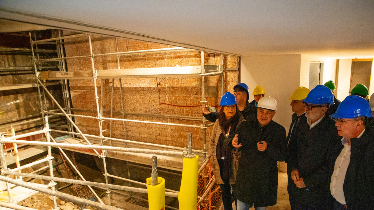Autoridades de Lleida han visitado hoy las obras del Museu Morera.