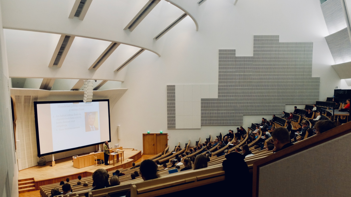 Imagen de archivo de un aula universitaria.