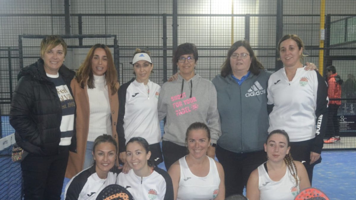 El Femení B del CT Urgell, a la fase final de la Copa de pàdel