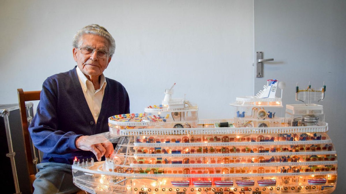 Juan Miguel Vázquez: “El més important no és el temps que hi dedico sinó la perfecció”