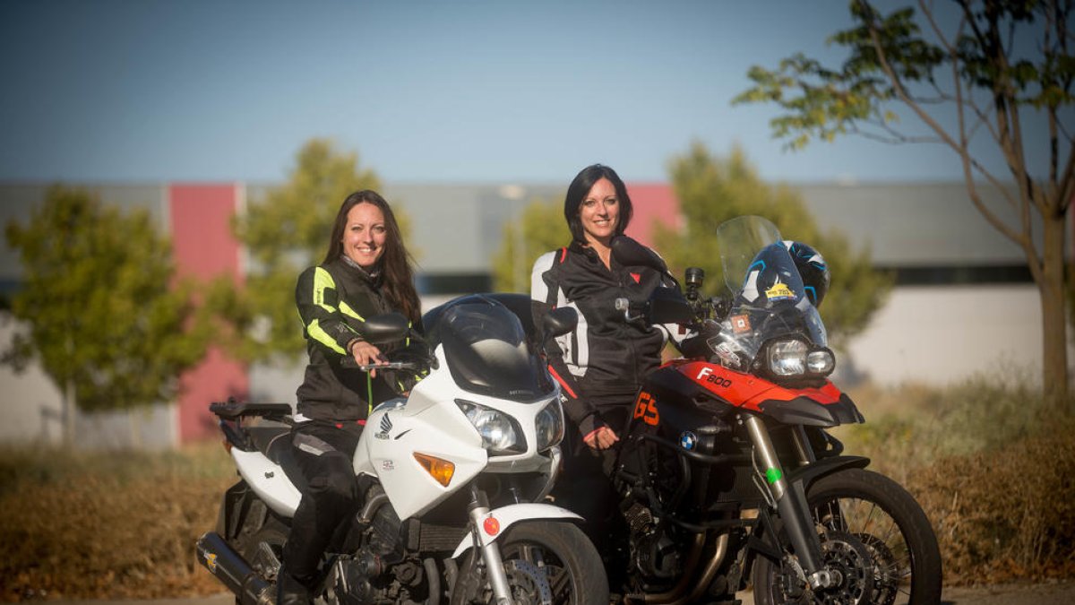 Ester i Flor Solé: “A la carretera el que compta és el camí, el destí és tornar a casa”