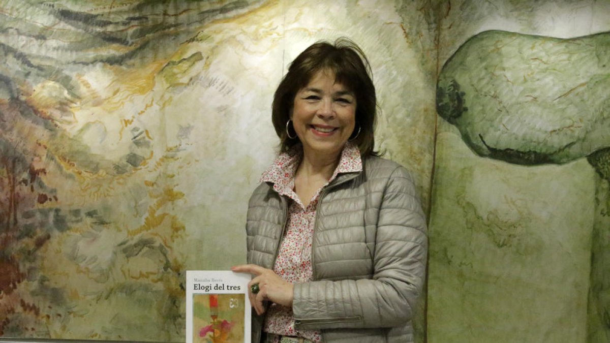Marialba Revés: “L’amor i el respecte a la literatura són un aliment per a l’ànima”
