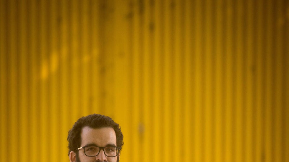 Joan Baró: “Els catalans hem perdut la tradició d’ajuntar-nos a la taverna per cantar plegats”