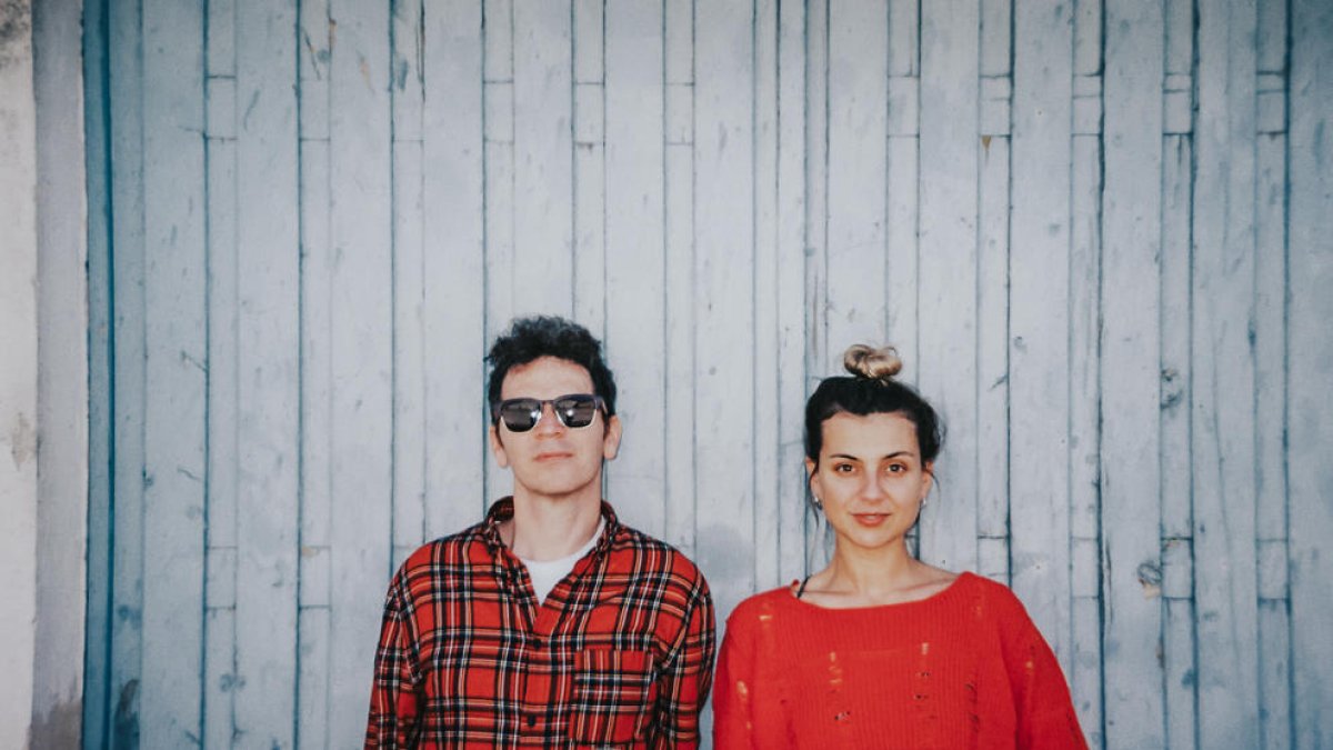 Dúo la Loba: “Amb una mirada o un gest ja sabem què volem dir-nos i això es plasma a la música”