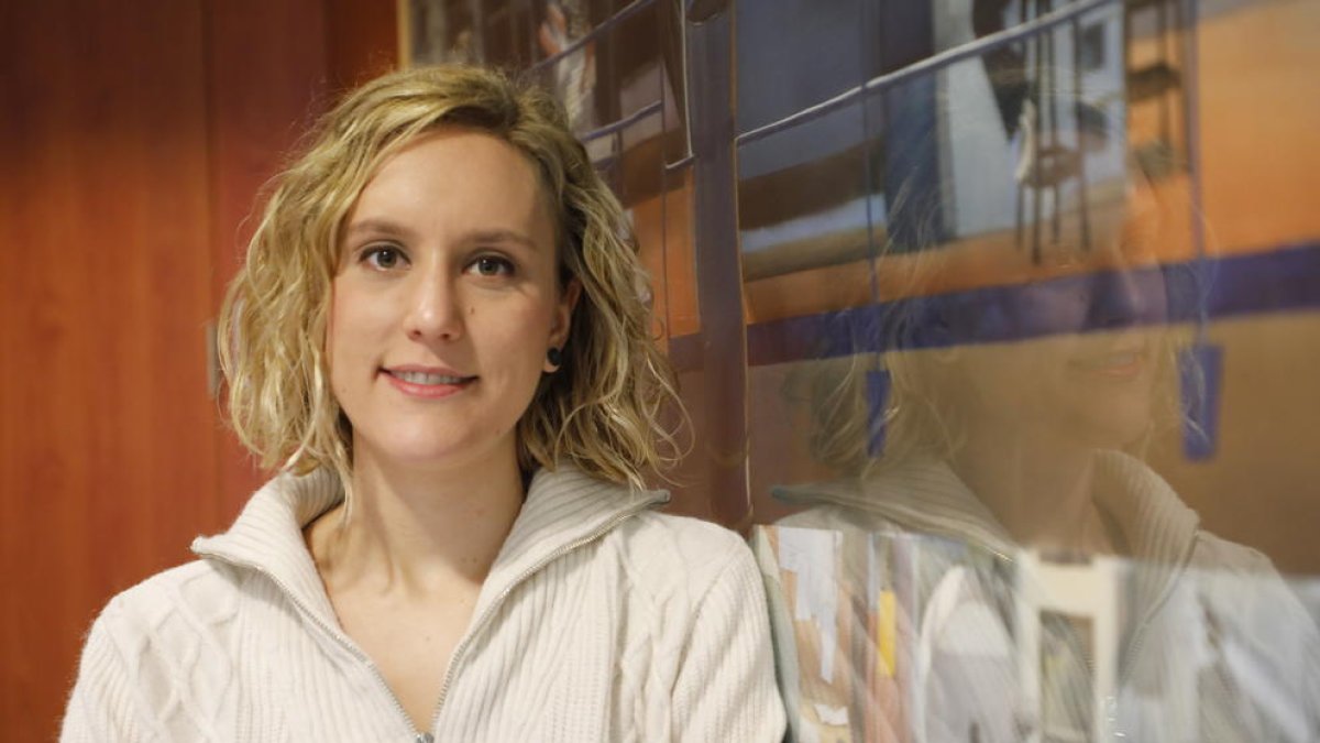 Magda Gregori: “A través de tretze històries de dones sanitàries he fet un recorregut per la vida”