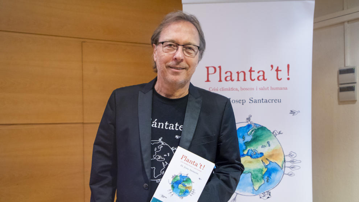 Josep Santacreu: “Els vols low-cost són insostenibles si els avions no funcionen amb renovables”