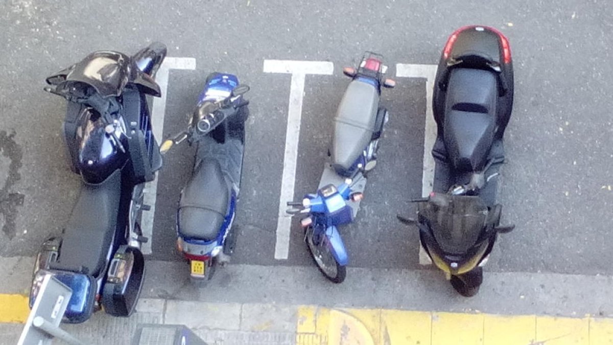 'Overbooking' de motos a Enric Granados