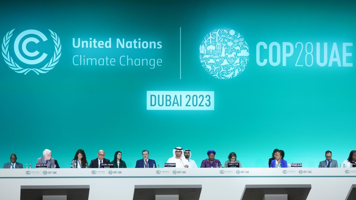 El president de la COP28, el sultà i magnat del petroli Ahmad al-Jaber, va inaugurar ahir la cimera. - EFE