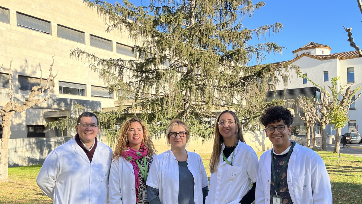 Fotografia de l’equip funcional de la unitat de TCA de l’Hospital Santa Maria de Lleida. - ICS