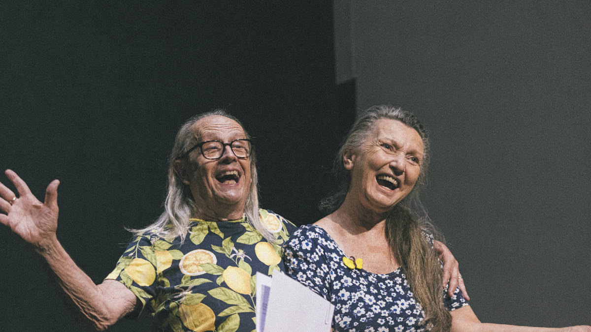 Els protagonistes de l’obra teatral 'Cadires'.