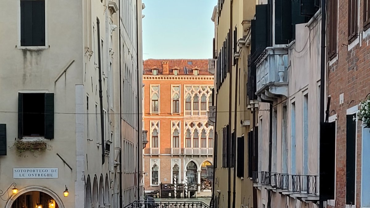 Venècia és l’escenari de la pel·lícula ‘Al otro lado del río y entre los árboles’, inspirada en l’obra de l’escriptor Ernest Hemingway