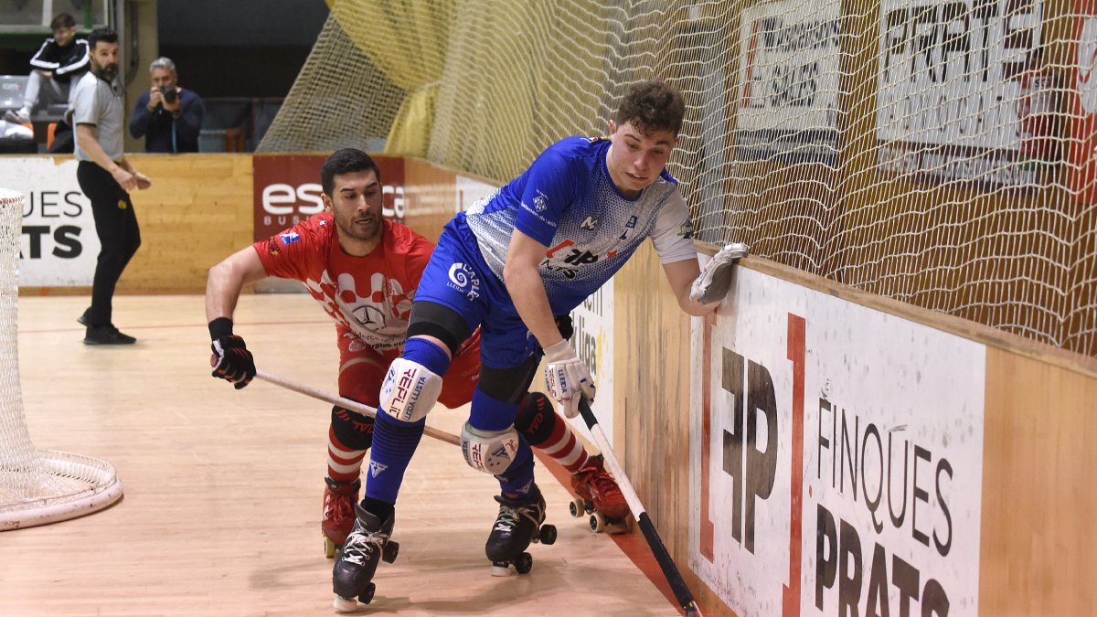 Sebas Moncusí, en una acción del partido frente al Girona.