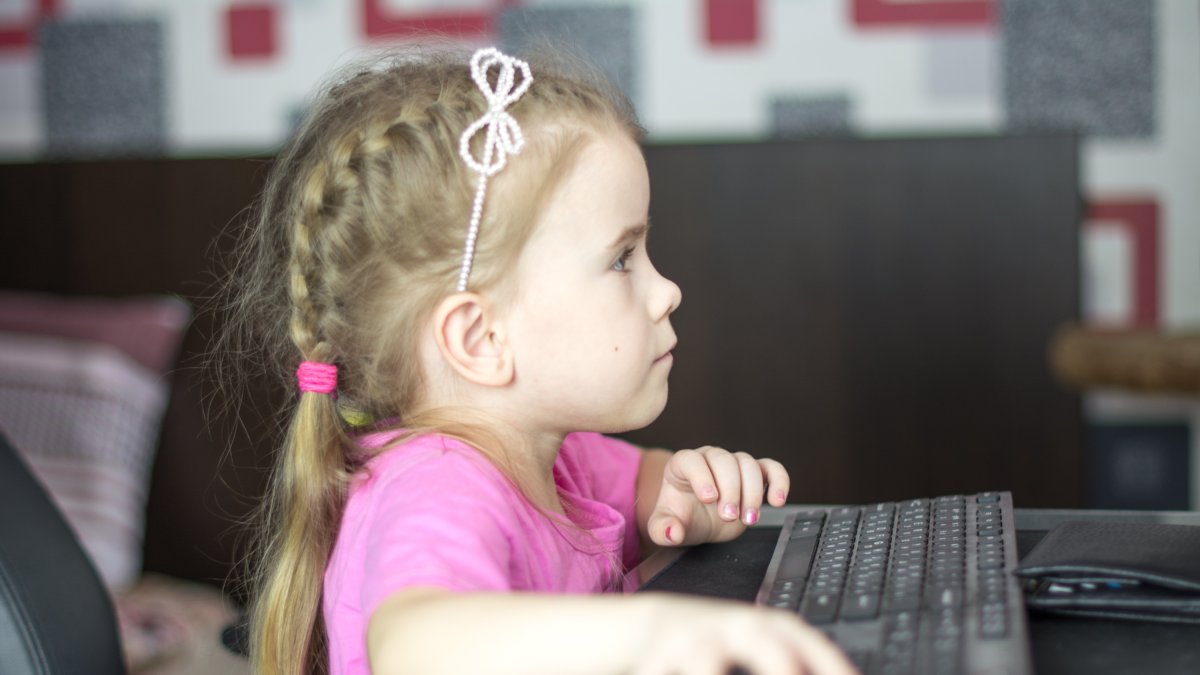 Controlant els menors - SEGRE