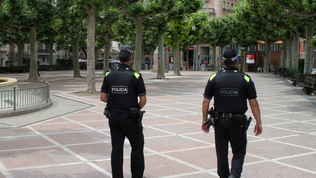 Una patrulla de la policia local de Tàrrega.