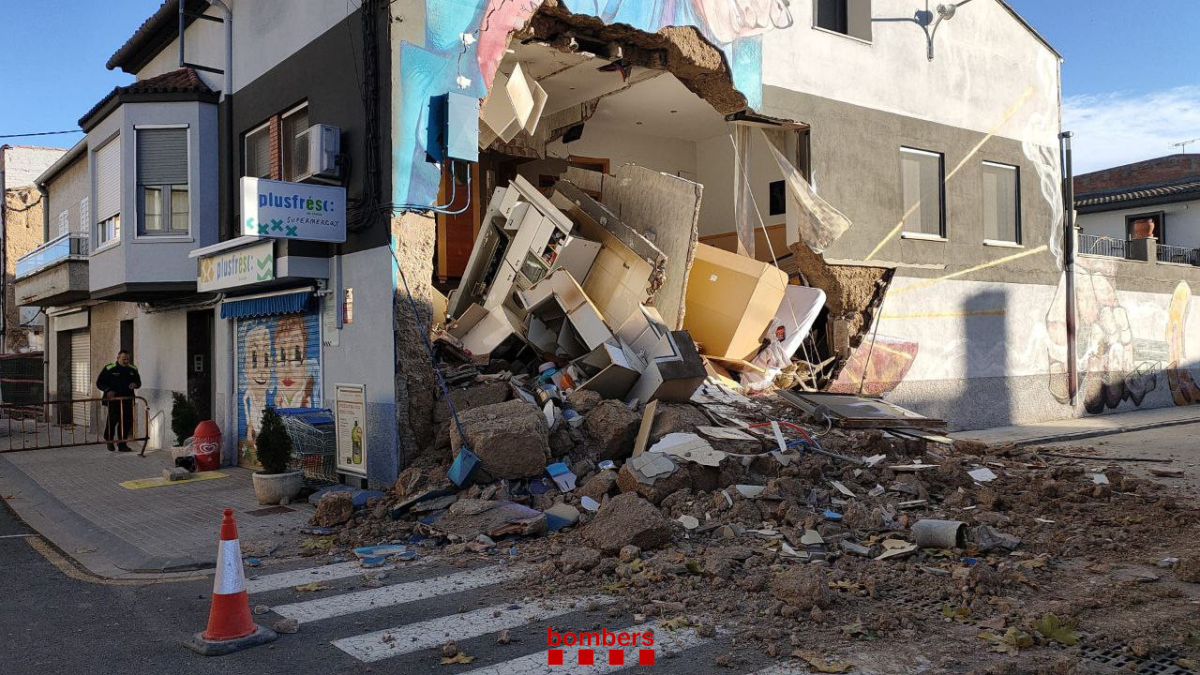 Imagen del edificio siniestrado.
