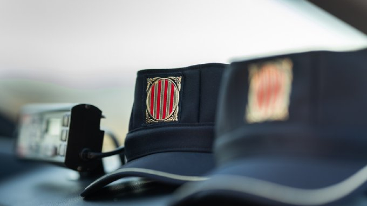 L’interior d’un vehicle dels Mossos d’Esquadra.