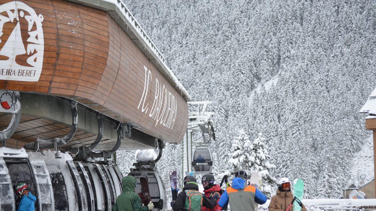 Esquiadors a l’estació de Baqueira. - B.B.