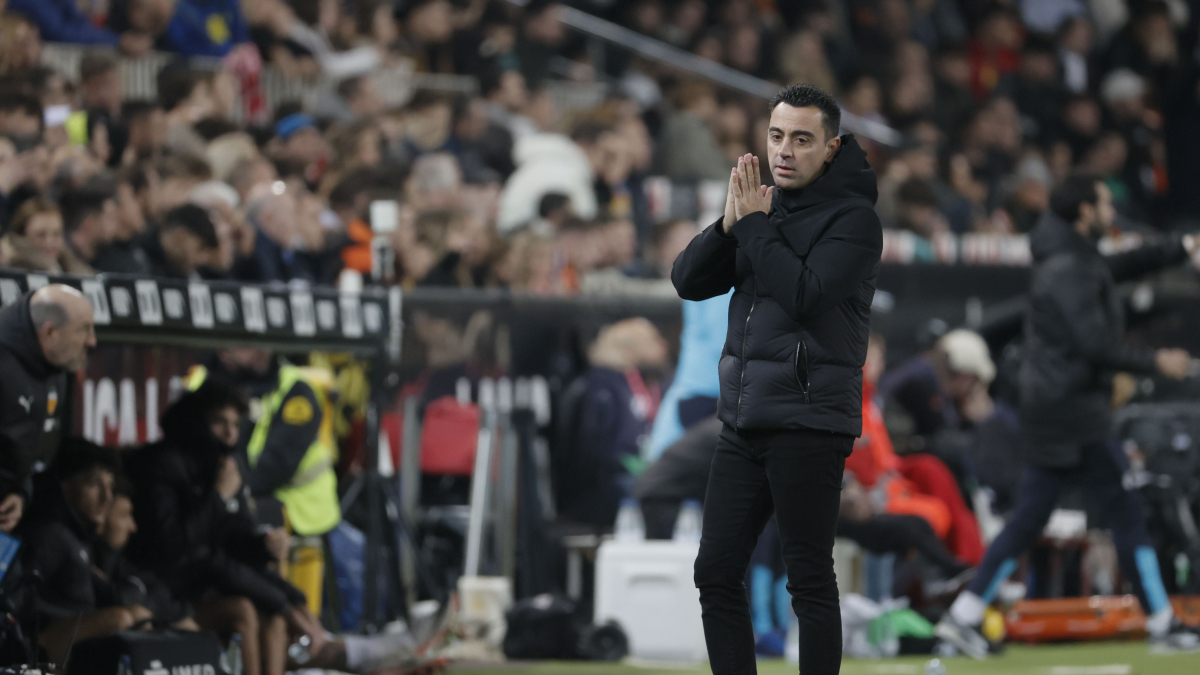 Xavi, en un moment del partit de dissabte a València. - EFE