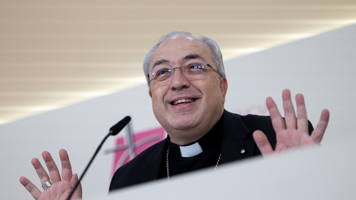 El secretari general de la Conferencia Episcopal Española, César García Magán presenta la Memòria d’activitats de l’Església 2022, aquest dimarts a Madrid.