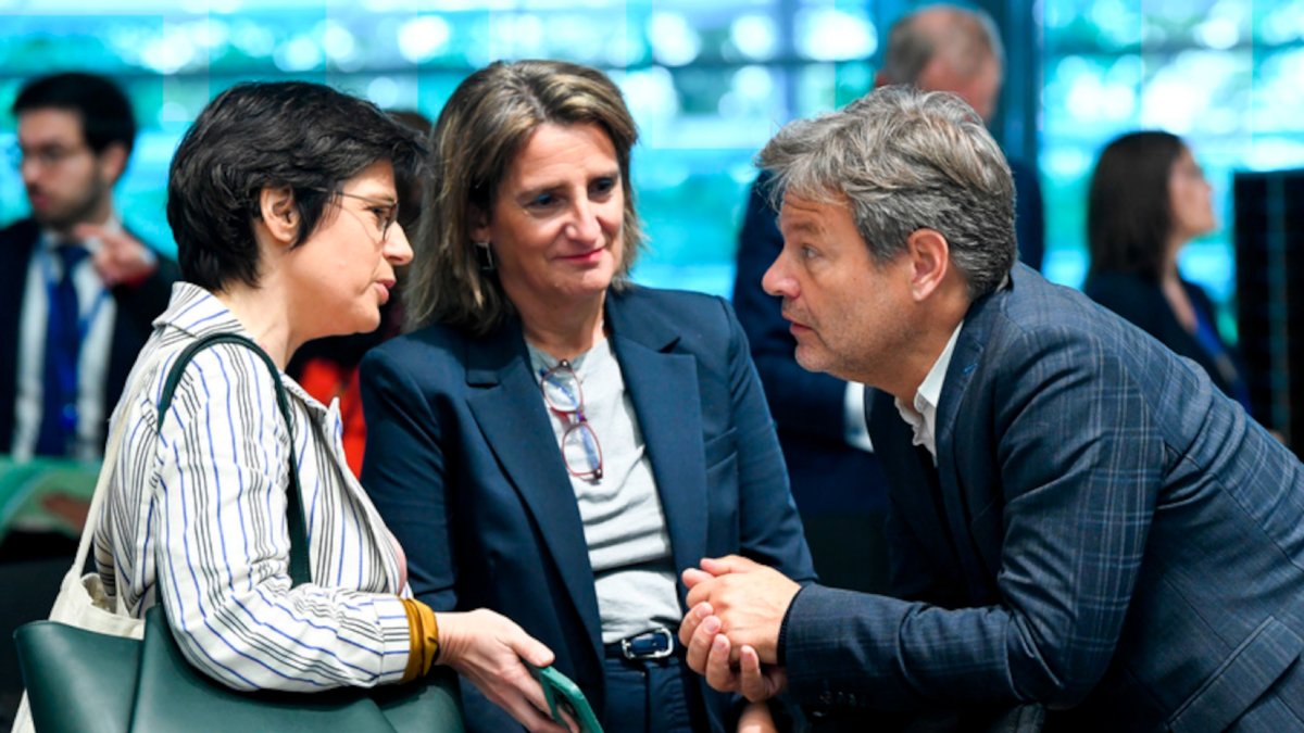 La ministra Teresa Ribera, amb els seus homòlegs belga i alemany. - UNIÓ EUROPEA