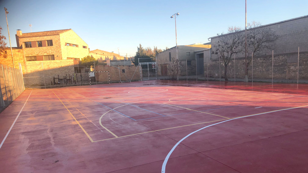 La pista esportiva de Sant Guim de la Plana. - X. S.