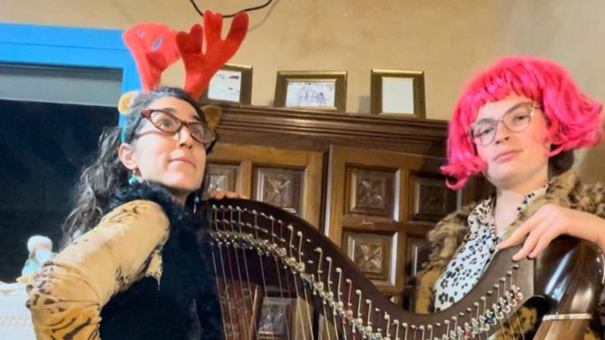 ‘Postal’ nadalenca amb Berta Puigdemasa i Kate Stratton. - BERTA PUIGDEMASA