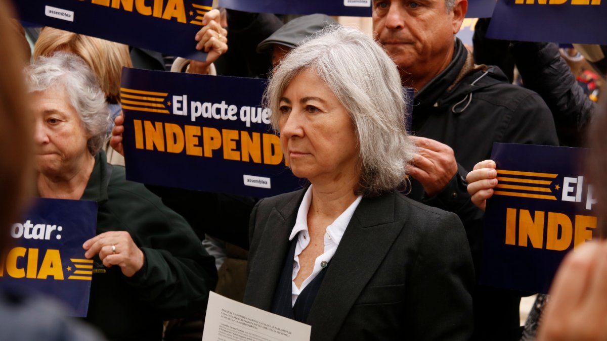 Dolors Feliu. - SEGRE