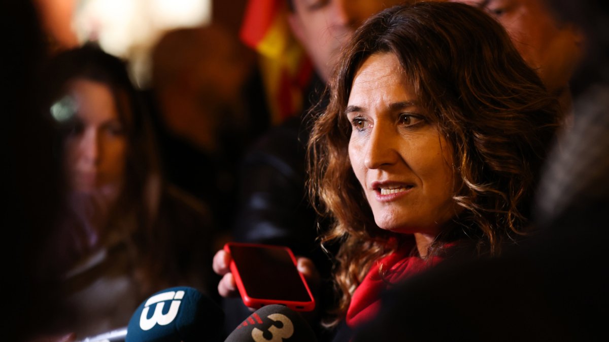 La consellera Vilagrà durante sus declaraciones