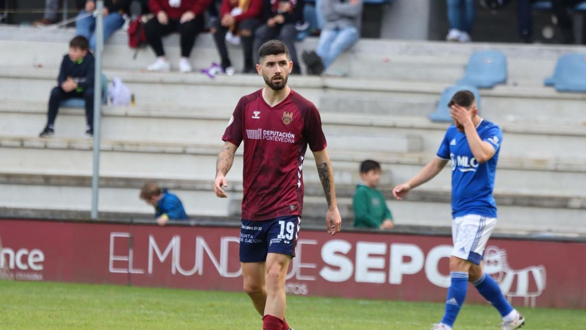 Bakero, en su etapa como jugador del Pontevedra.