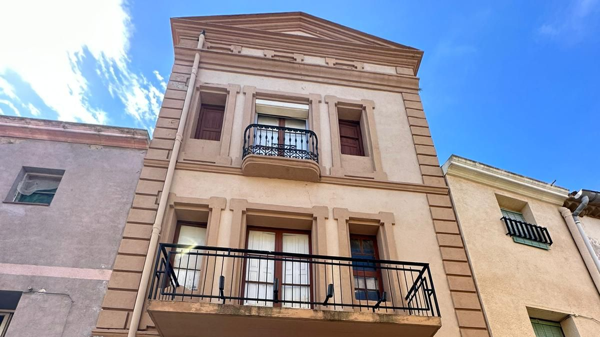 El edificio La Creu, de 1929, que se remodelará como sede social. - A.C.