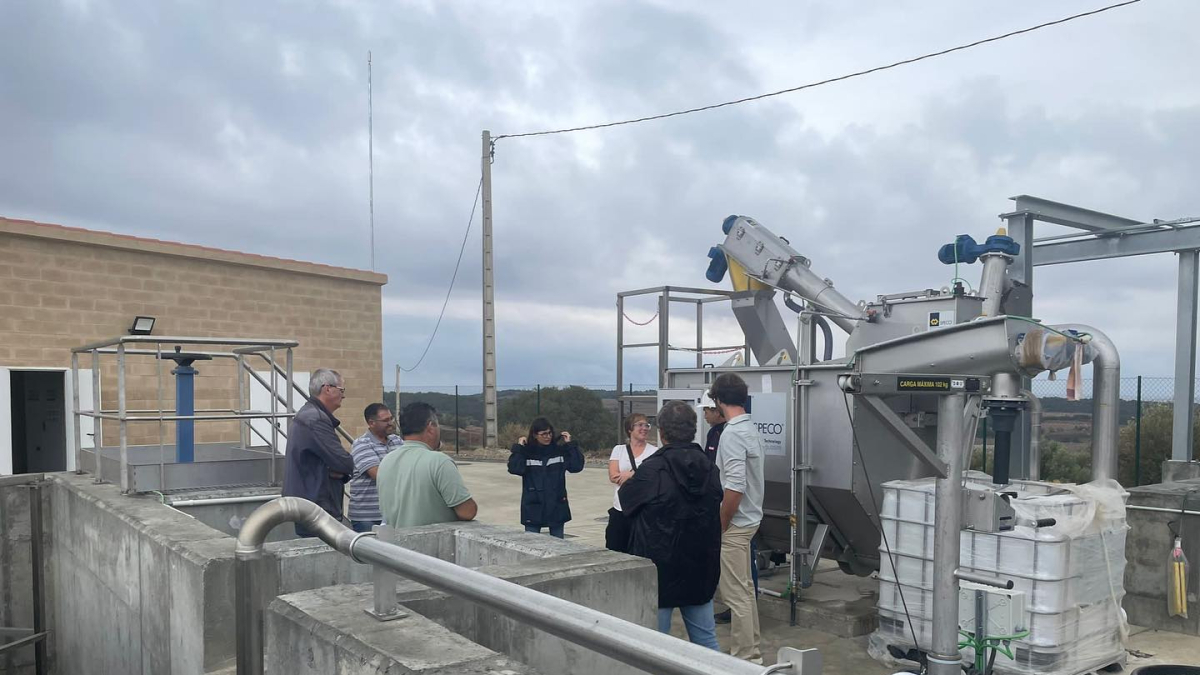 Visita d’obres a la instal·lació amb tècnics de l’ACA, la constructora i membres de l’ajuntament. - AJUNTAMENT DE CUBELLS