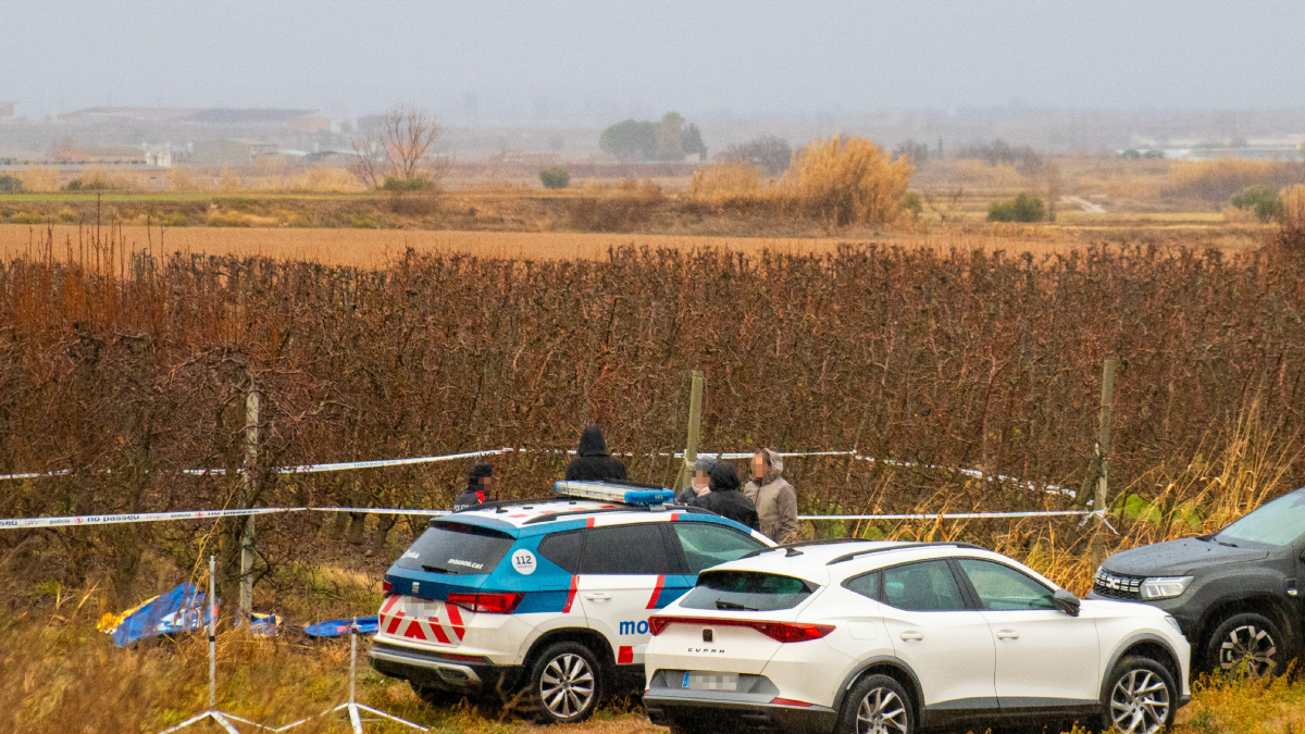 Los Mossos d’Esquadra acordoron la zona en busca de pruebas.