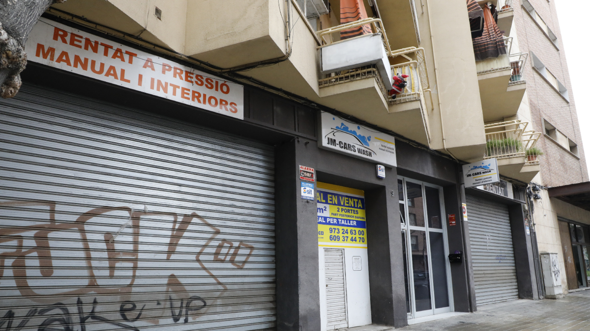 El local de l’avinguda Alacant, a Cappont, que ha adquirit la comunitat musulmana. - AMADO FORROLLA