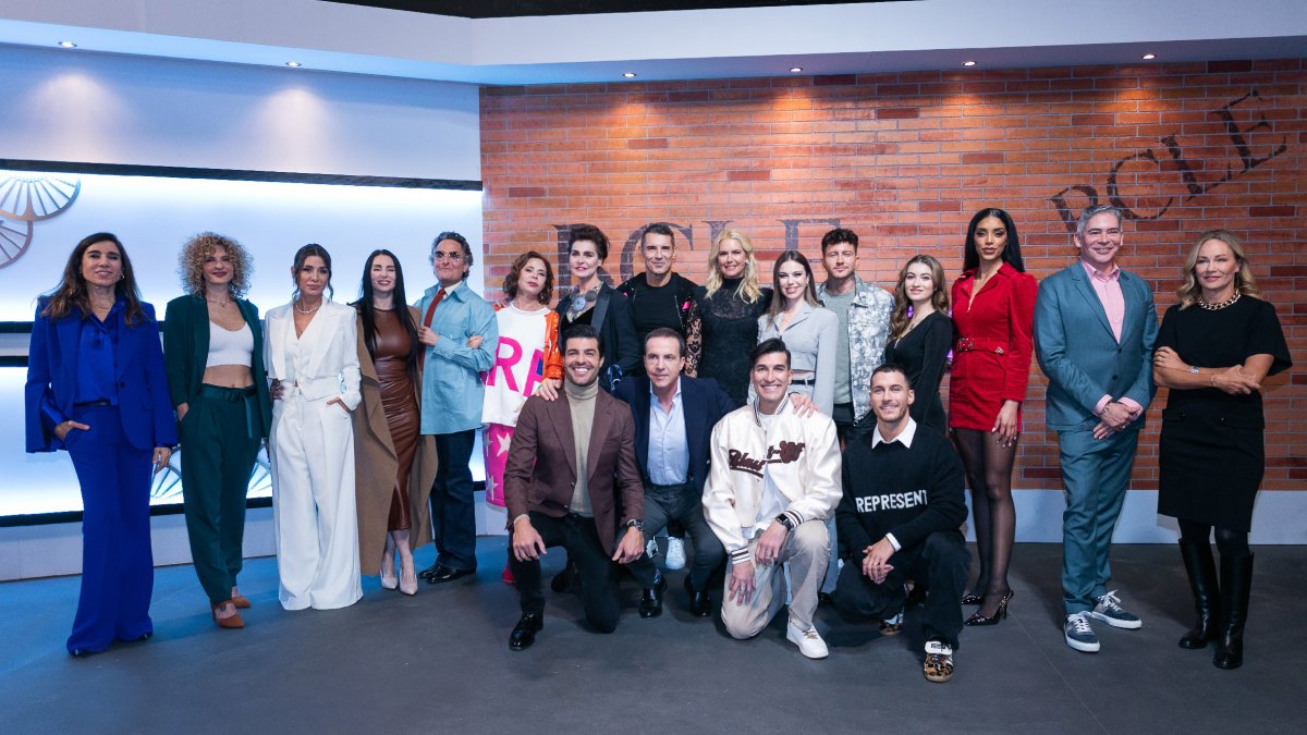 Presentadores, concursantes y jurado del concurso de baile. - MEDIASET