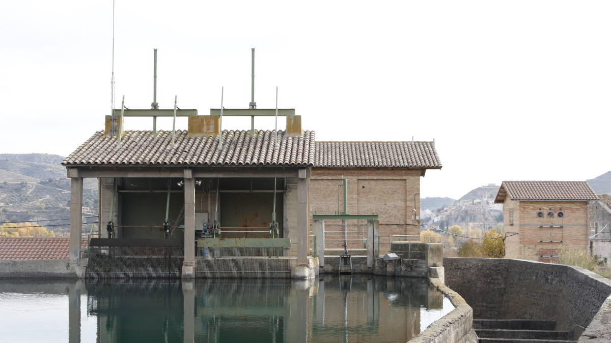 La central hidroeléctrica de Castillonroi, entre Lleida y Huesca, cuya concesión expiró en 2022. - GERARD HOYAS