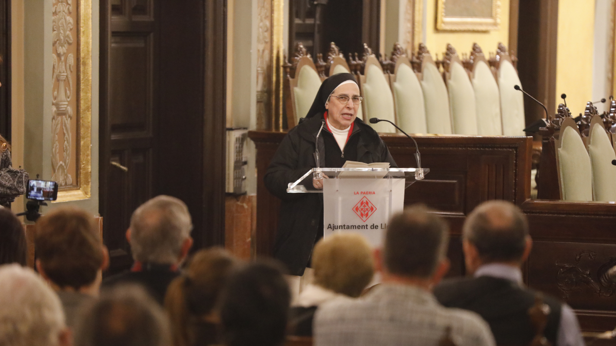 Sor Lucía Caram va ser llegir el pregó de la festivitat. - AMADO FORROLLA