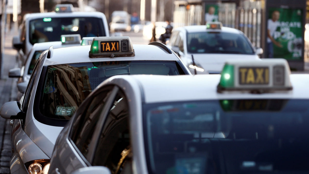 Las tarifas de los taxis de la ciudad subirán una media del 2,6% este año - SEGRE
