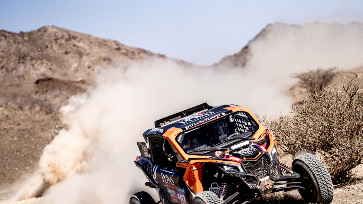 El vehicle d’Eduard Pons i Jaume Betriu, en un moment de l’etapa d’ahir. - INGINE CREATORS