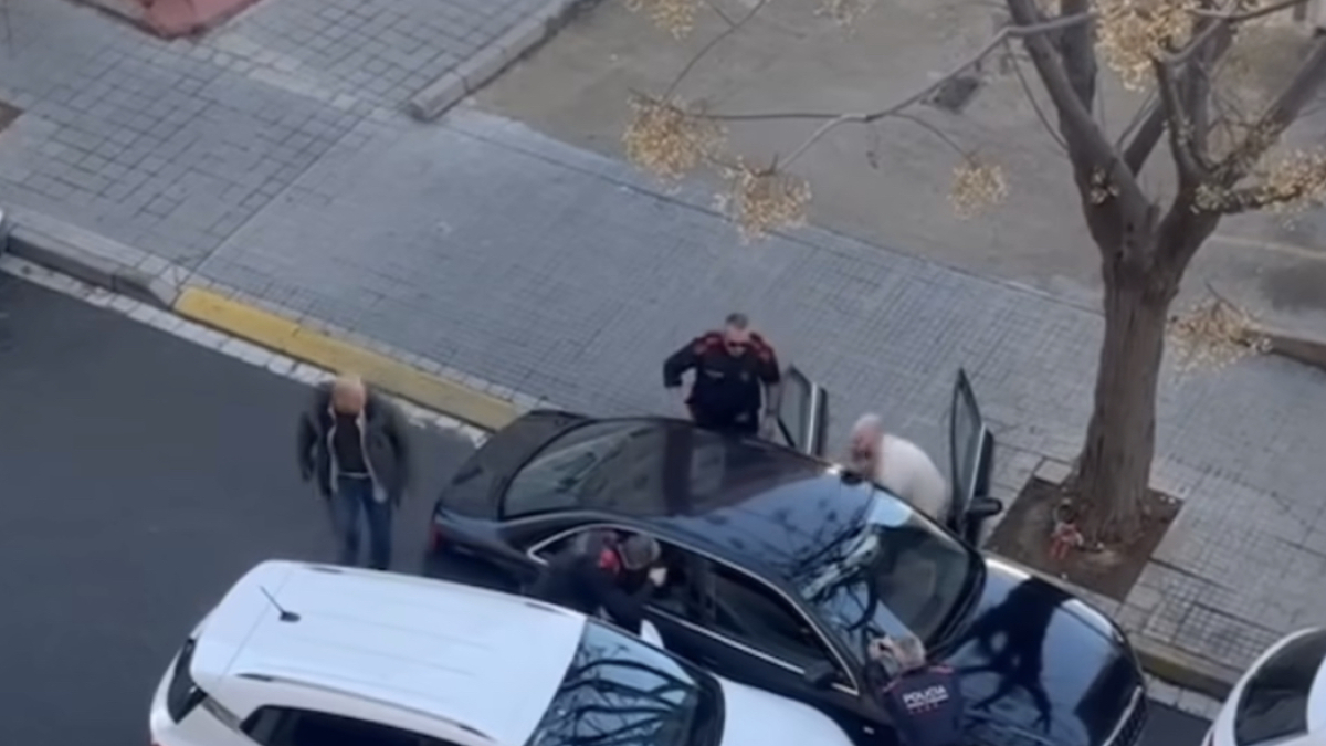Momento de la detención en el barrio tarraconense de Torreforta. - TGNLEGENDS