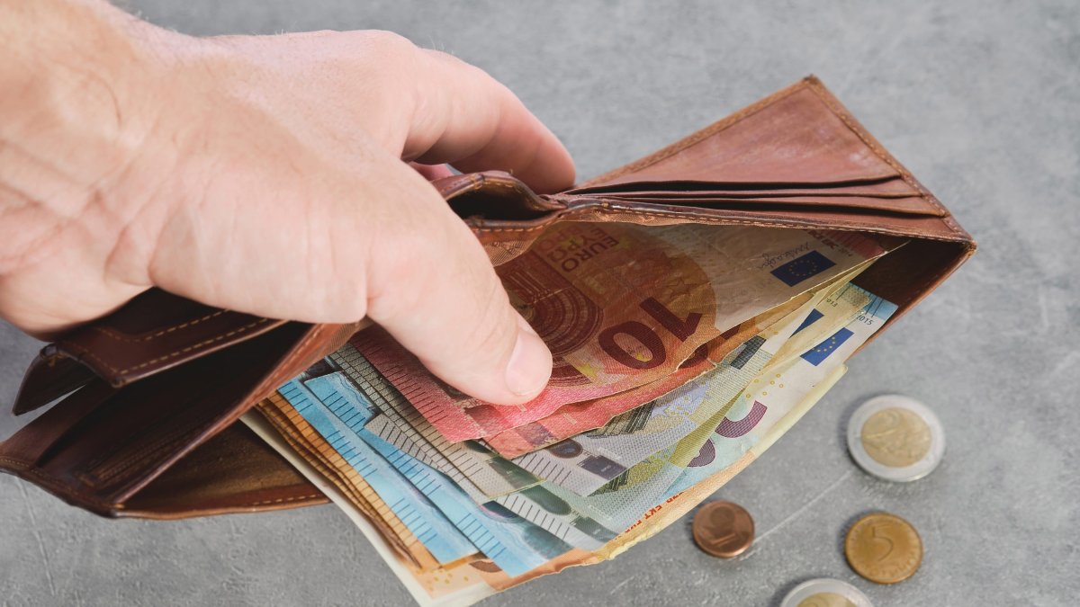 Imagen de archivo de dinero en efectivo.