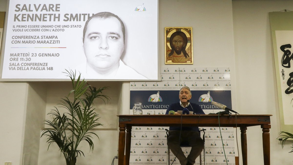 El cofundador de la Coalición Mundial contra la Pena de Muerte y miembro de la comunidad de San Egidio, Mario Marazziti, en una rueda de prensa en Roma.