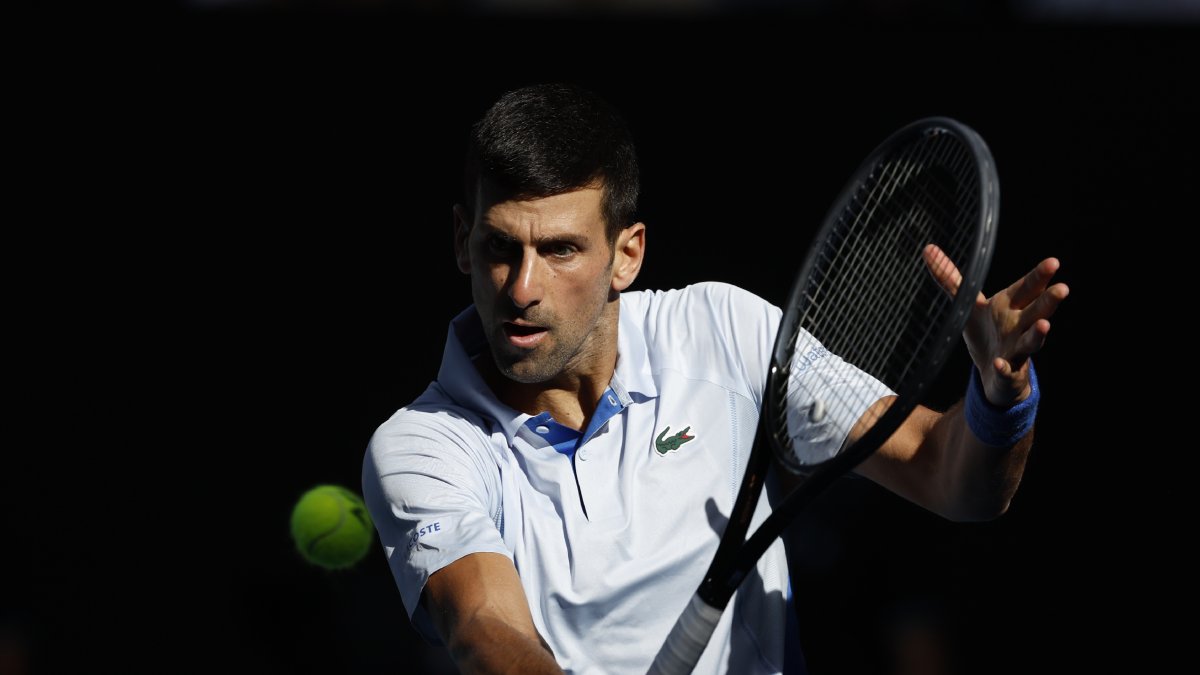 Djokovic rompió una racha de 33 victorias seguidas en Melbourne. - EFE