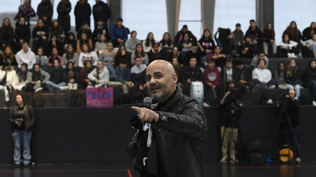 El director de marketing de Infojobs, Pedro Serrano, durante su intervención sobre la King’s League. - FUNDACIÓ PRINCESA DE GIRONA